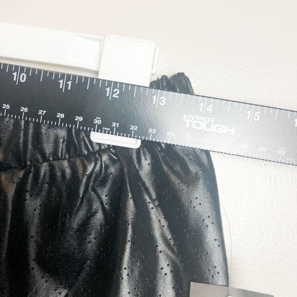 NWT & Harmony Faux Leather Skater Mini Skirt Womens Medium Vegan Black - Picture 6 of 8